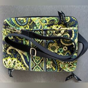Like new! Vera Bradley IPad/Laptop/Book Hard Case Shoulder Bag 12” Strap